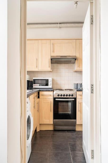 Cozy Apt In Central London Londres Exterior foto